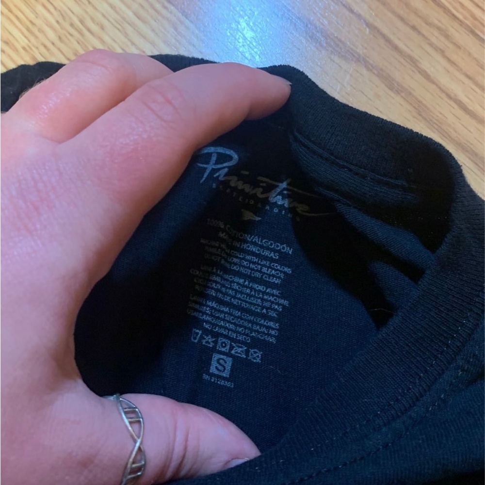 Primitive tee - Picture 2 of 3